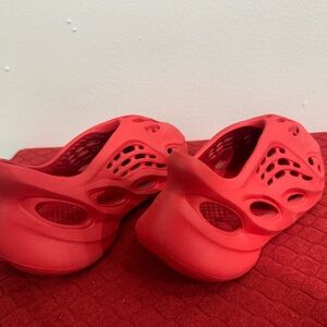 Red Yezzy foam runners
